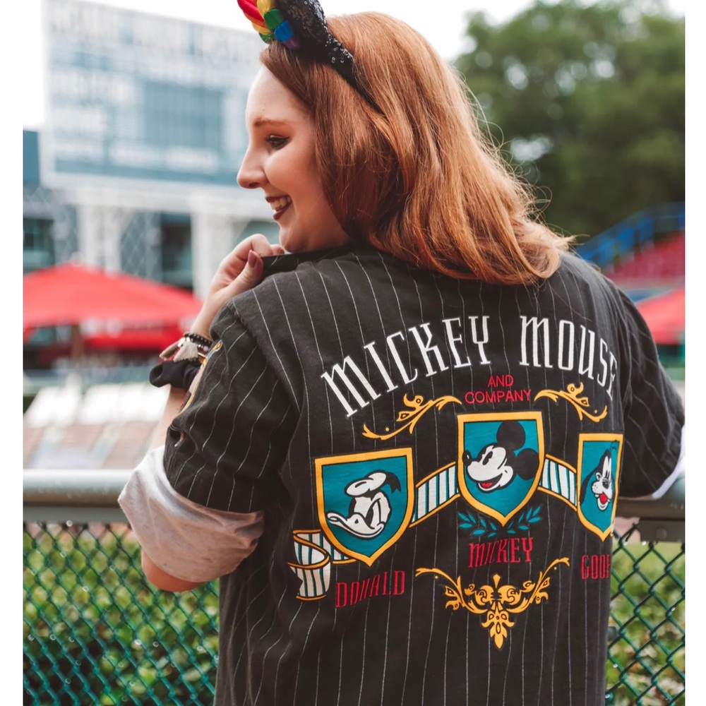 Vintage Disney pin stripe baseball shirt size L
